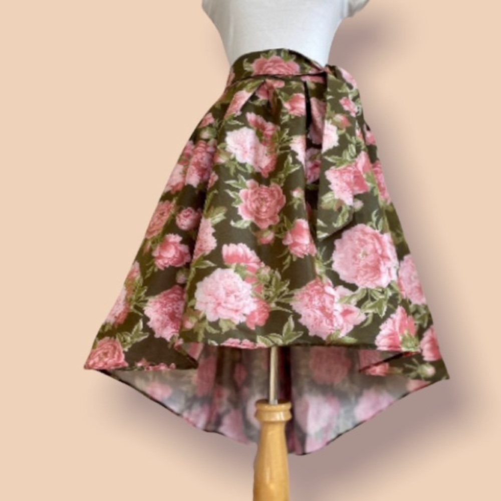 Floral High Low Skirt - Picture 7 of 7